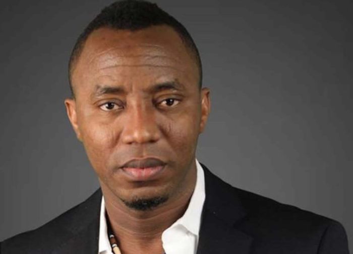 Omoyele Sowore Reportedly Sent Home By #EndSars Protesters