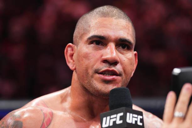 Alex Pereira disagrees with UFC CEO Dana White